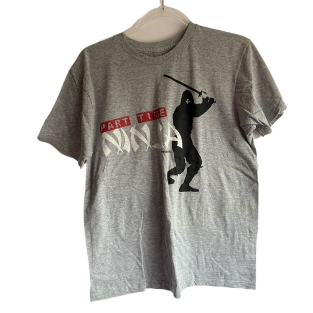 David & Goliath Gray Graphic Tee - Part Time Ninja